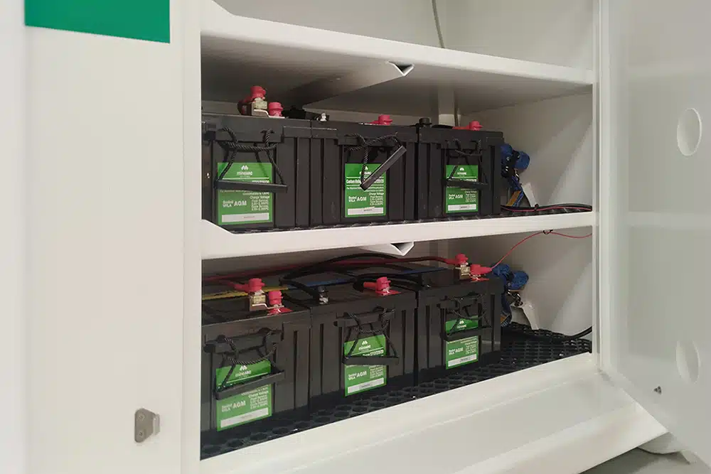 minesafe battery box open door 1000pix.jpg minesafe battery box open door 1000pix.jpg